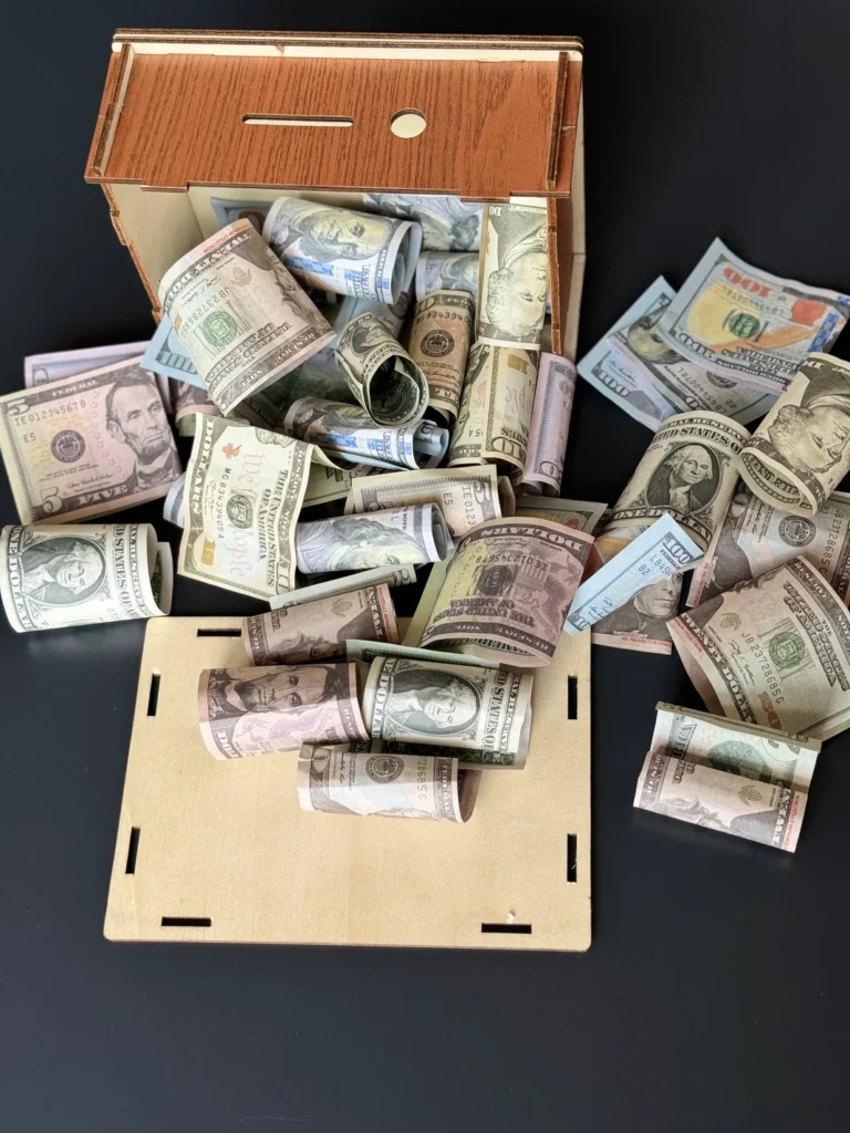 Savings Box13